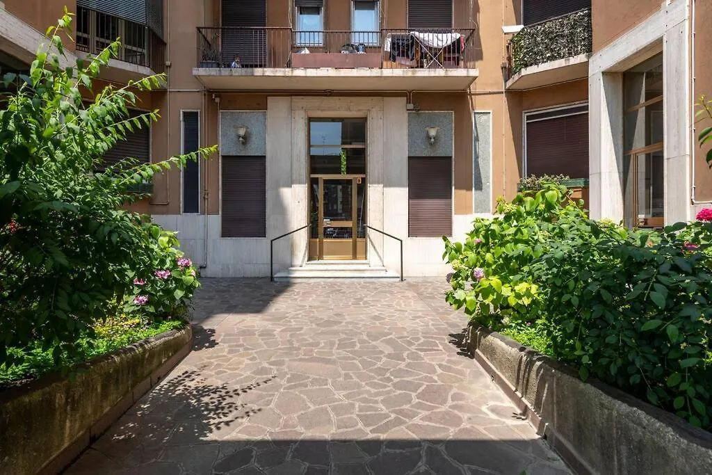 Appartamento Bnbutler - Strigelli, 13 - Accogliente Bilocale Con Balcone Milano